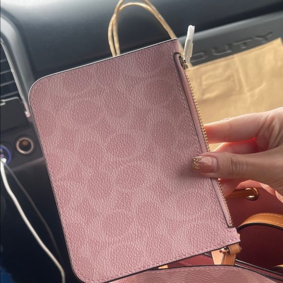 Coach powder Pink Rowan Signature Bucket Bag 2026 soldout authentic - Picture 6 of 7